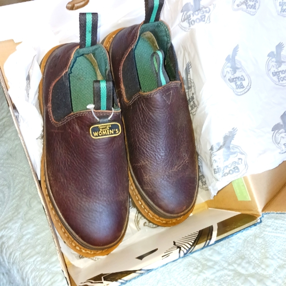 Georgia Boot Romeo Women's Work Shoe.